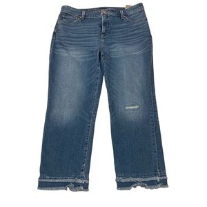 Chicos So Slimming Girlfriend Slim Leg Crop Women’s Size 10 / 1.5 Medium Wash